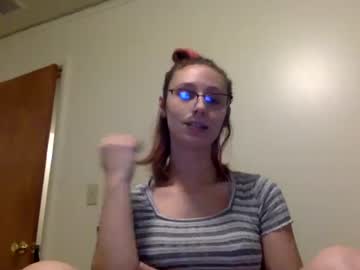local cam girl toocutekit image #420561
