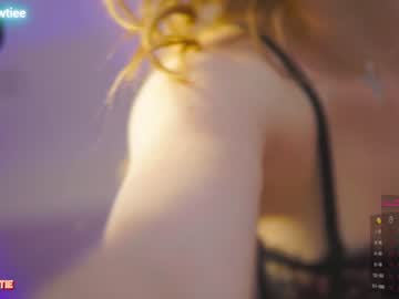 local cam girl _taylor_swift image #2444493