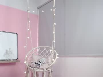 local cam girl little_effy18 image #697411