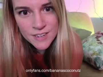 local cam girl bananascoconutz image #2621151