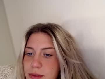 local cam girl bambis_honeypot image #592409