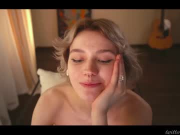 local cam girl luna_ai image #1545089