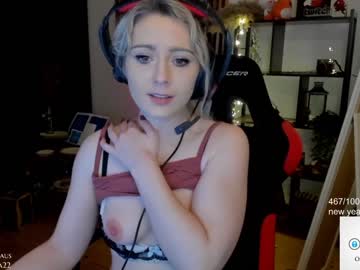 local cam girl kimilee22 image #391320