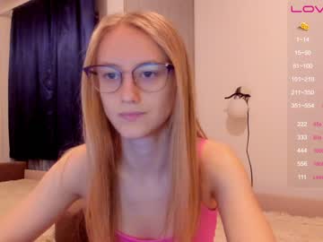 local cam girl angeellina image #895295