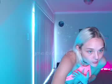 local cam girl petitebrat image #132952