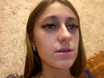 local cam couple viktoria9898 image #2200687