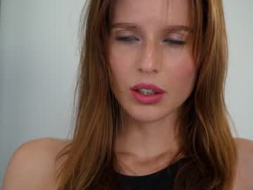 local cam girl ellaa91 image #1353986