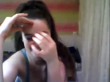 local cam girl emmika_ image #908285