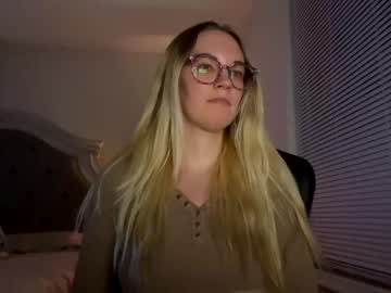 local cam girl mariah95 image #2147596