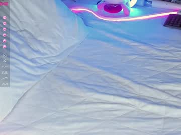 local cam girl queenafina image #878269