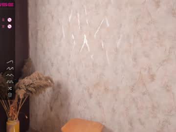 local cam girl lusse_mua image #2452547