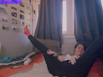 local cam girl chroniclove image #1626371