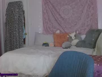 local cam couple bigeyesxo image #1766530