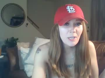 local cam girl xlil_red image #614095