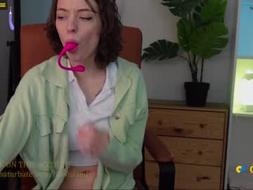 local cam girl agelina_summer image #2493974