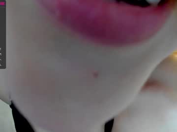 local cam girl angella_kleee image #1413334