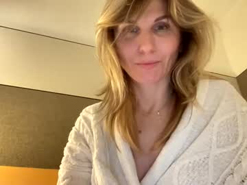 local cam girl lady_ada image #941575
