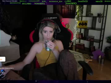 local cam girl kimilee22 image #1535877