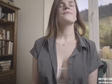 local cam girl claire_moulin image #327538
