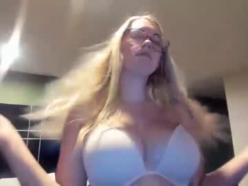 local cam girl mariah95 image #139197