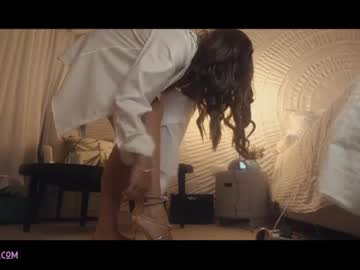 local cam girl lucieoude_ image #1474407