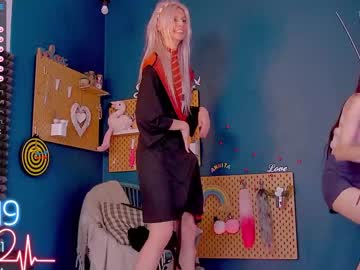 local cam girl careful_i_bite image #1615842