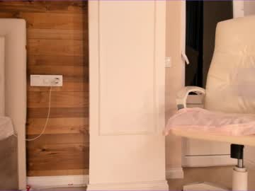 local cam girl sury_01 image #2150089