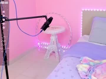 local cam girl little_effy18 image #2108451
