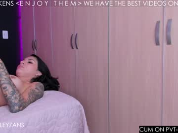 local cam couple harashleybisex image #1840894