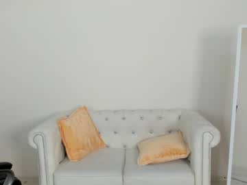 local cam girl oliviabr0wn image #2067374