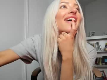 local cam girl miss_bee image #2352617