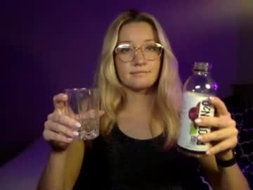 local cam girl elizabeverly image #396936