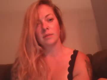 local cam girl islandlove333 image #2703018