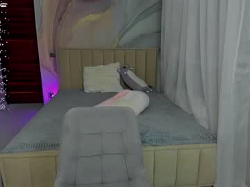 local cam girl alisaa_1 image #2371550