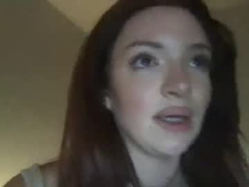 local cam girl leenuhh image #1498745