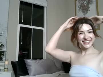 local cam girl milkywhiiite image #1642144