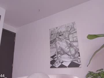 local cam girl alicia_uwu image #1070038