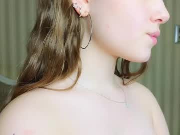 local cam girl wonderkisss image #2732247