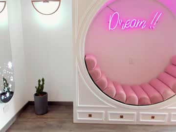 local cam girl ashlyeroberts1 image #1089318