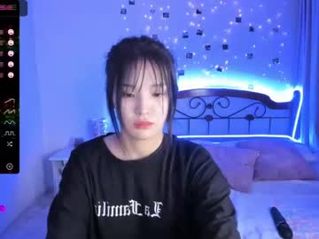 local cam girl aisneon image #853262