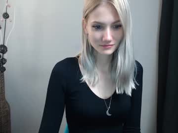 local cam girl gilliana_mo image #216728