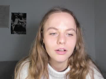 local cam girl evalalala image #2338090