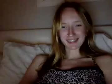 littlee_redd local cam