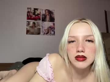 local cam girl riababe image #2468335