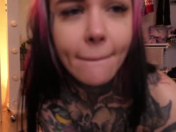 local cam girl keokistar image #946546