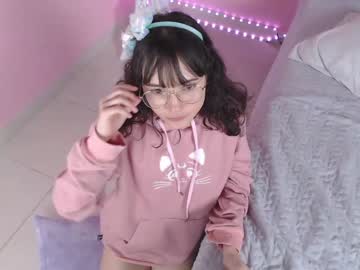 local cam girl little_effy18 image #429821