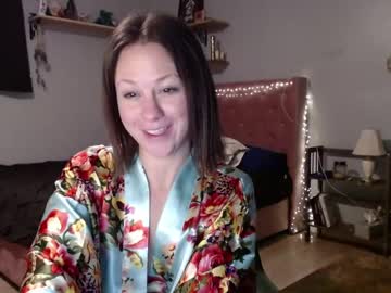 local cam girl its_me_ella image #5837