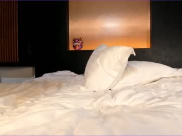 local cam girl akino_17 image #1151245