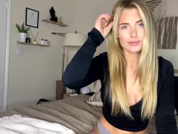 local cam girl theselina_kyle image #985882