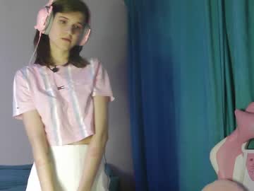 white_lucy local cam